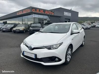 Toyota Auris Hybrid