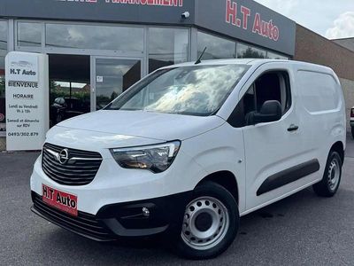 Blanc Occasion 2019 Opel Combo Monospace | 9 999 €
