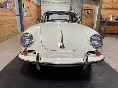 Occasion Porsche 356 131 ch (96 kW) 1963 Blanc Coupé