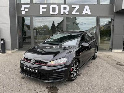 Noir Occasion 2017 VW Golf VII GTI Berline | 16 990 € (Prix juste)