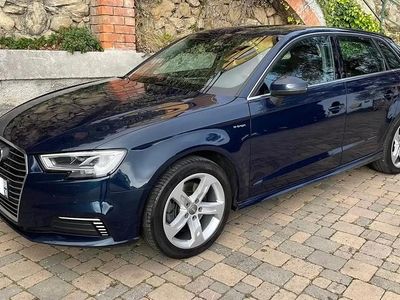 Bleu Occasion 2017 Audi A3 Design Berline | 19 990 €
