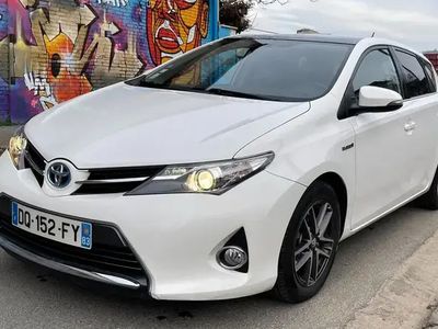 occasion Toyota Auris 1.8 HYBRIDE 136 TENDANCE BUSINESS