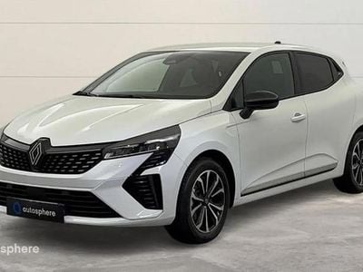 Blanc Occasion 2024 Renault Clio V Techno Berline | 19 799 € (Prix juste)