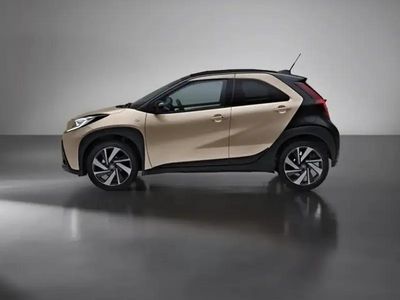 Beige Occasion 2022 Toyota Aygo X SUV | 13 500 € (Bon prix)