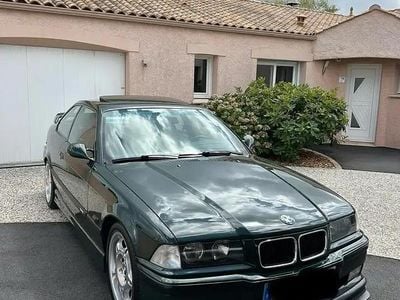 Vert Occasion 1995 BMW M3 Sport Line Coupé | 109 900 €