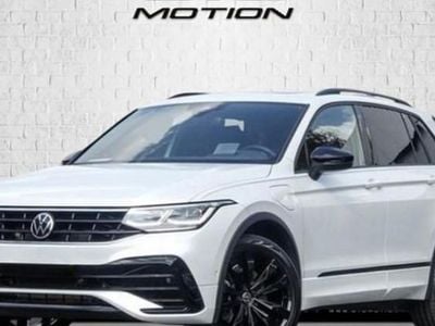Blanc oryx Occasion 2021 VW Tiguan R-line SUV | 47 890 €