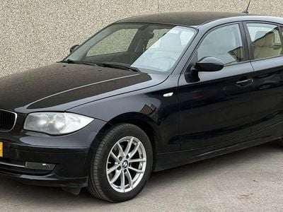 Blanc Occasion 2007 BMW 118 Comfort Edition Citadine | 3 999 € (Prix assez cher)