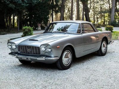 Occasion Lancia Flaminia 140 ch (102 kW) 1963 Gris Coupé