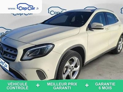 Blanc Occasion 2017 Mercedes 200 Berline | 20 990 €