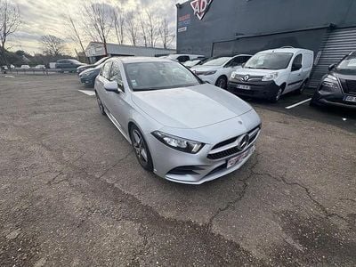 Gris Occasion 2019 Mercedes A200 AMG line Berline | 22 990 € (Prix juste)