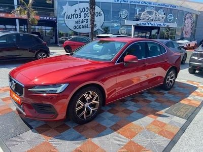 Rouge Occasion 2024 Volvo S60 Core Berline | 29 950 € (Prix juste)