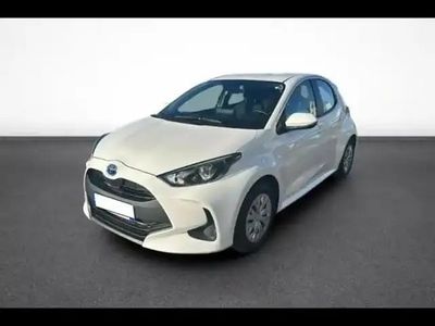 Blanc Occasion 2023 Toyota Yaris Hybrid Berline | 18 990 € (Bon prix)