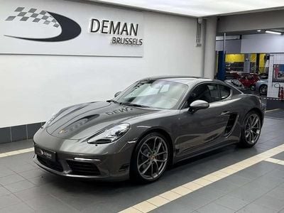 Gris Occasion 2024 Porsche 718 Cayman Edition Coupé | 79 900 € (Prix assez cher)