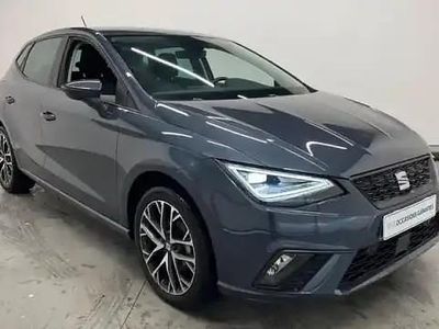Gris Occasion 2024 Seat Ibiza Berline | 15 895 € (Prix juste)