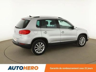Gris Occasion 2015 VW Tiguan LOUNGE SUV | 17 790 € (Prix juste)