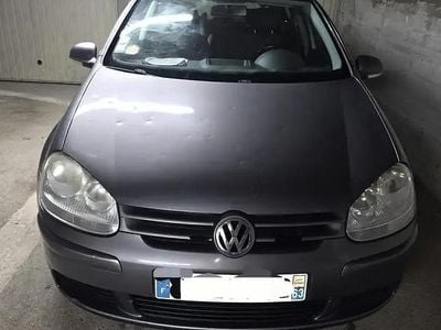 Gris Occasion 2007 VW Golf V Berline | 2 200 € (Bon prix)