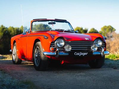 Rouge Occasion 1968 Triumph TR5 Cabriolet | 47 000 €