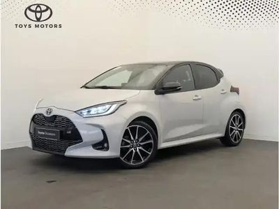 Occasion Toyota Yaris Hybrid Sport 2022 Gris clair Coupé