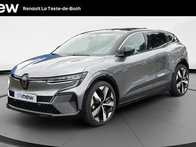 Gris Occasion 2023 Renault Mégane Techno Berline | 26 990 € (Prix juste)