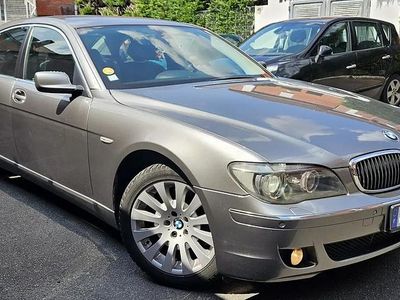 Gris Occasion 2007 BMW 730L Berline | 10 800 €