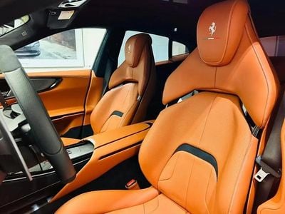 Noir Occasion 2025 Ferrari Purosangue SUV | 699 000 €