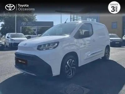 Gris acier métal Occasion 2024 Toyota Proace Monospace | 32 490 € (Prix juste)