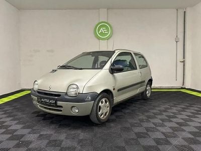 Vert Occasion 2000 Renault Twingo Initiale Citadine | 3 490 € (Prix juste)