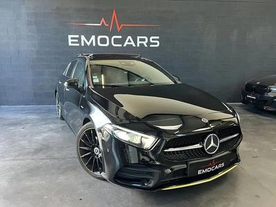 Noir Occasion 2018 Mercedes A180 AMG line Berline | 21 990 € (Prix cher)