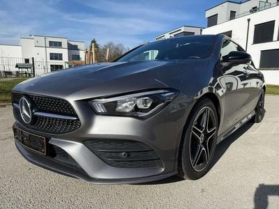Gris Occasion 2022 Mercedes CLA200 Shooting Brake AMG line Break | 34 900 € (Prix assez cher)