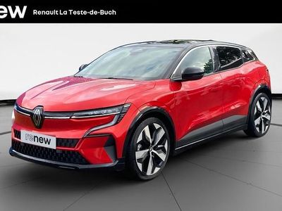 Rouge Occasion 2022 Renault Megane E-Tech Techno Berline | 22 990 € (Prix juste)