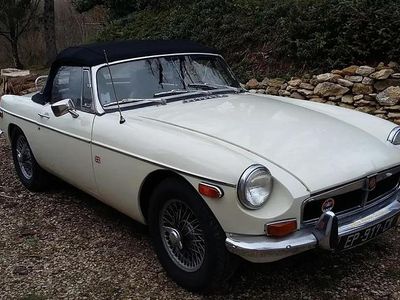 Blanc Occasion 1973 MG B Cabriolet | 26 700 €