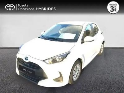 Blanc Occasion 2022 Toyota Yaris Hybrid Berline | 19 480 € (Prix juste)
