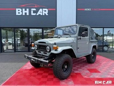 Occasion Toyota Land Cruiser 84 ch (61 kW) 1978 SUV