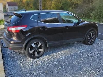Noir Occasion 2017 Nissan Qashqai N-Connecta SUV | 12 500 € (Prix cher)