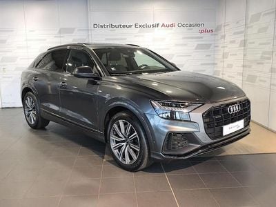 Gris daytona nacré Occasion 2023 Audi Q8 S-Line SUV | 71 490 € (Bon prix)