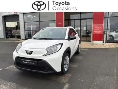 Blanc Occasion 2025 Toyota Aygo X SUV | 17 980 € (Prix assez cher)