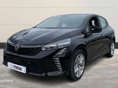 Noir Occasion 2024 Renault Clio V Evolution Berline | 15 499 € (Prix juste)