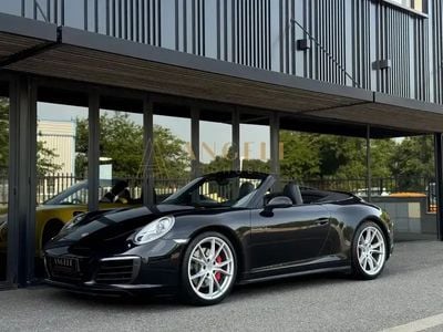 Porsche 911 Carrera 4S Cabriolet