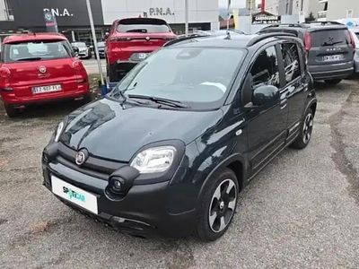 Vert forêt métallisé Occasion 2025 Fiat Panda Classica Berline | 17 990 € (Prix cher)