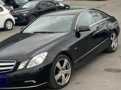 Mercedes E250