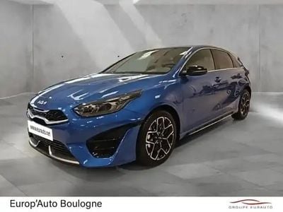 Blanc Occasion 2025 Kia Ceed GT-Line Citadine | 29 900 € (Prix assez cher)