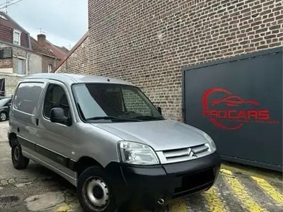 Gris Occasion 2004 Peugeot Partner Monospace | 4 290 €