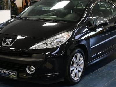Occasion 2007 Peugeot 207 CC Sport Cabriolet | 4 997 € (Prix assez cher)