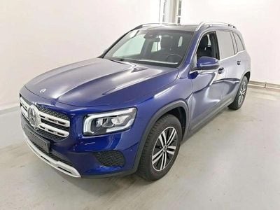 Mercedes GLB180