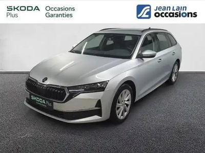 Gris Occasion 2024 Skoda Octavia Selection Break | 26 590 € (Bon prix)