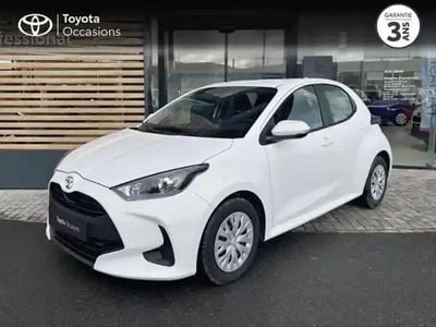 Blanc Occasion 2023 Toyota Yaris Berline | 17 490 €