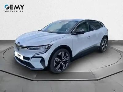 Gris Occasion 2022 Renault Megane E-Tech Iconic Berline | 20 790 € (Bon prix)