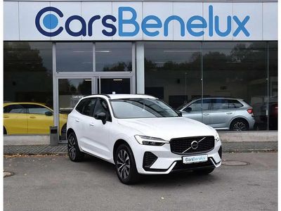 Blanc Nouvelle 2025 Volvo XC60 Plus SUV | 51 056 € (Prix juste)