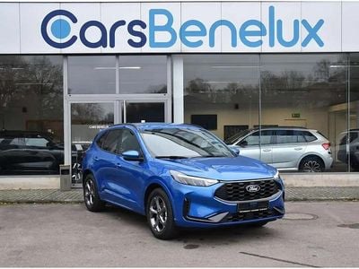 Bleu Nouvelle 2025 Ford Kuga ST-Line SUV | 32 800 € (Super prix)