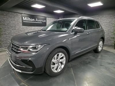 Gris Occasion 2021 VW Tiguan Elegance SUV | 26 990 € (Prix juste)